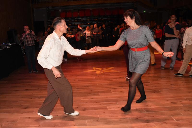 min 2021 11 21 Station danse 237